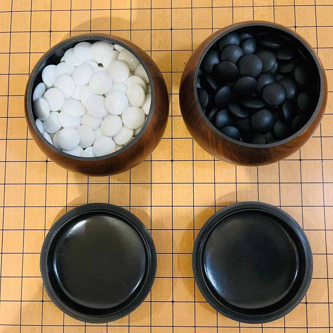 【美品】 高級囲碁セット 碁盤 本桂 碁盤セット 碁石付き 脚付き へそ有