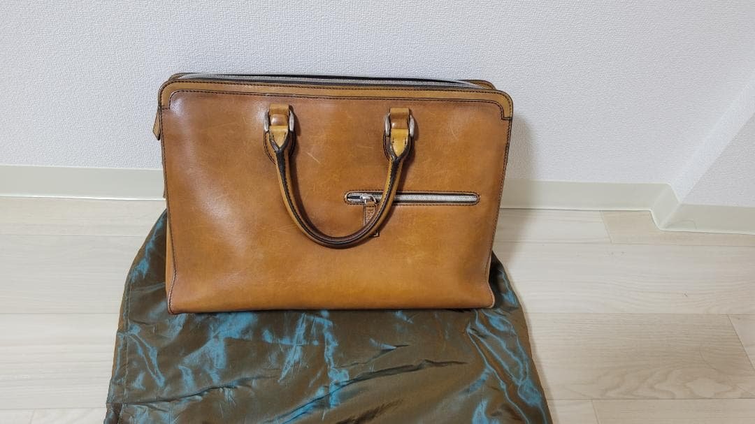 Berluti ベルルッティ　アンジュール　　ビジネスバック